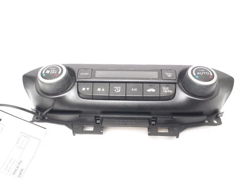 Temperature Control For Honda CR-V 2012 – Genuine OEM