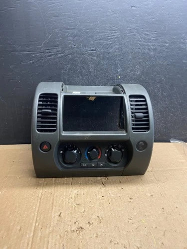 Nissan Xterra Radio A/C Heat Climate Control (2005–2008) – Genuine OEM