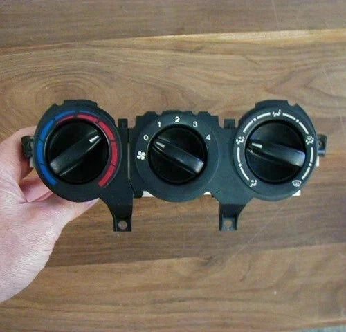 Mazda 6 Manual HVAC Climate Control Assembly (2003–2008) – Genuine OEM