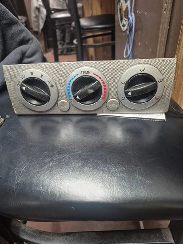 Toyota Tacoma HVAC Climate Control SR5 Metallic Color (2005–2010) – Genuine OEM