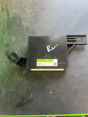 Toyota highlander A/C temperature control module 88650-0E110 (2010–2013) – Genuine OEM