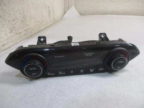 Kia Forte Automatic Climate HVAC Climate Control (2022–2024) – Genuine OEM