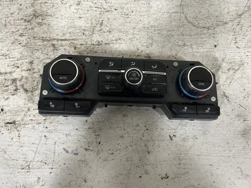 Chevrolet SILVRDO25 Front Automatic Temperature Controller (2021) – Genuine OEM