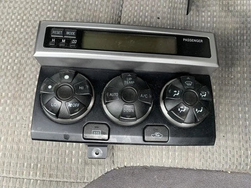 Toyota 4Runner HVAC Climate Control SR5 (2003–2004) – Genuine OEM
