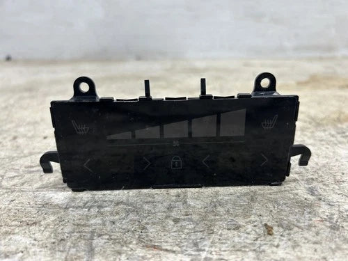 Volvo XC90 Rear Automatic Temperature Controller (2025) – Genuine OEM