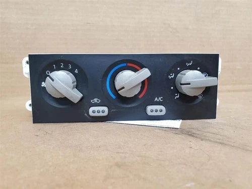 Nissan Xterra HVAC Climate Control (2001) – HVAC Replacement Part