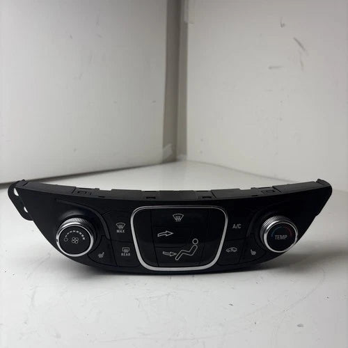 Chevrolet MALIBU HVAC Climate Control (2018) – Genuine OEM