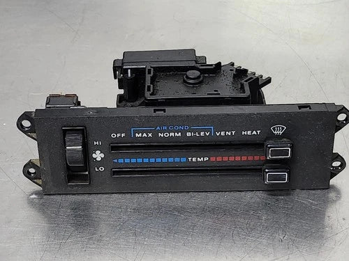 Jeep Comanche Dash Manual HVAC Climate Control (1986–1992) – Genuine OEM