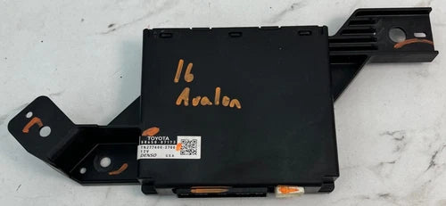 Toyota Avalon A/C Amplifier Temperature Control Module (2016–2018) – Genuine OEM