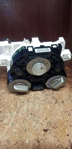 Nissan Cube HVAC Climate Control W/O Automatic (2009–2014) – Genuine OEM