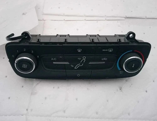 Ford Focus HVAC Climate Control Automatic (2015–2018) – Genuine OEM