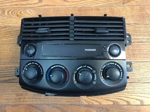 Toyota Sienna HVAC Control Component (2006–2010) – Genuine OEM
