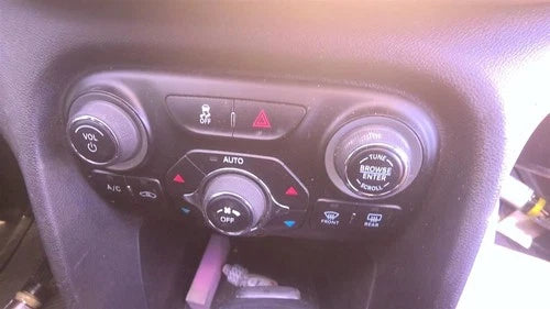 Temperature Control A/C With 8.4 Touchscreen Fits 13-16 DART 33023581 – HVAC Replacement Part