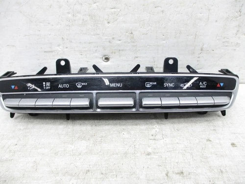 Mercedes-Benz C-Class Sedan Front Temperature Control Unit (2015–2019) – Genuine OEM