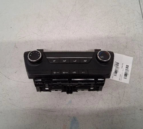 Hyundai Tucson A/C Heater manual Climate Control Used (2016–2018) – HVAC Replacement Part