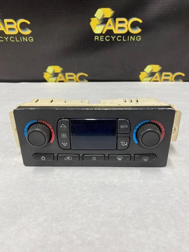 Chevy Suburban K1500 Climate Control ID 10367041 (2005–2006) – Genuine OEM