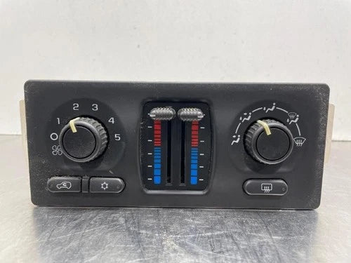 Chevy Silverado 1500 2500 HVAC Climate Control (2003–2004) – Genuine OEM
