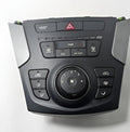 Hyundai Santa Fe Sport A/C Heat Climate Manual Temperature Control (2017–2018) – Genuine OEM