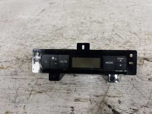 Infiniti QX80 Rear Automatic Temperature Controller (2024) – Genuine OEM