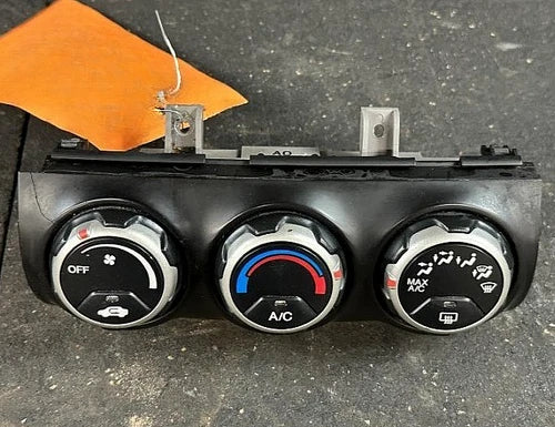 Honda CR-V HVAC Climate Control Assembly (2002–2006) – Genuine OEM