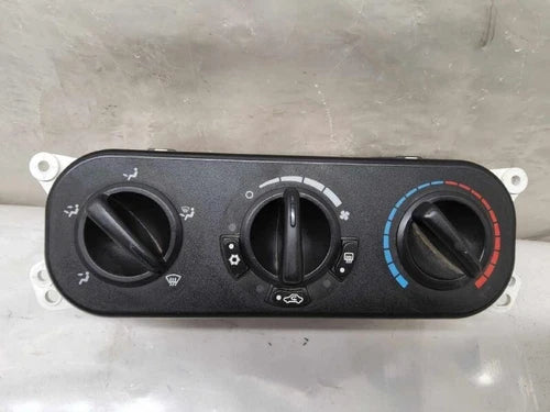 Jeep Wrangler Heater-AC Climate Control non heated with A/C (2007–2010) – HVAC Replacement Part