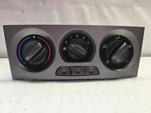 Subaru Forester HVAC Climate Control Manual W/A/C (2003–2008) – Genuine OEM