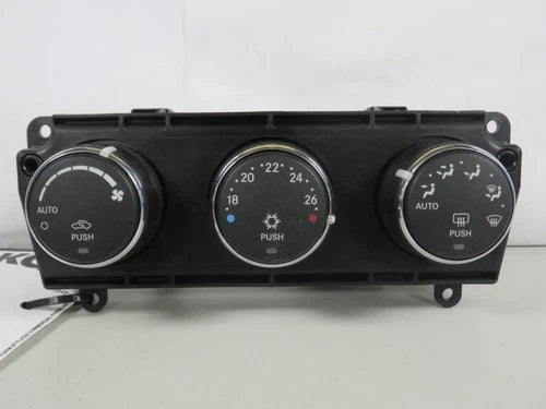 BMW X5 Front Automatic HVAC Climate Control (2007–2013) – Genuine OEM