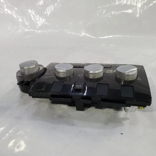 Toyota Tundra SR5 HVAC Control Component (2010–2012) – Genuine OEM