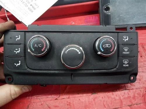 Jeep Grand Cherokee A/C Heater Manual Temperature Control Unit (2011–2013) – HVAC Replacement Part