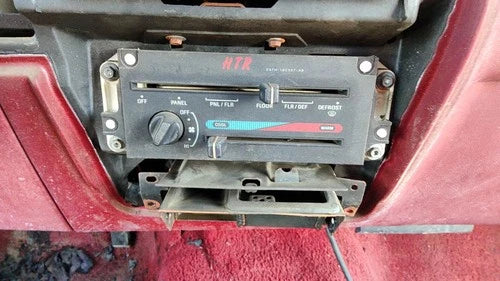 Ford Bronco 2 Temperature Control Module In Dash Heater Head Unit (1989–1990) – Genuine OEM