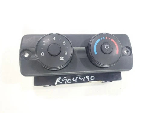 Freightliner Cascadia 125 Chassis HVAC Control Component (2016) – Genuine OEM