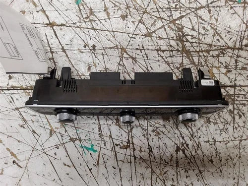 2018, Audi A3, Climate Control, PN:- 8V0820043C (2015–2017) – Genuine OEM