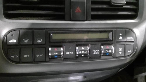 Honda Odyssey Front Temperature Control EX-L (2005) – Genuine OEM