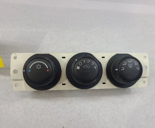 Hummer H3 Manual HVAC Climate Control (2006–2010) – Genuine OEM
