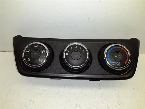 Toyota Corolla Manual A/C Climate Control Temperature (2013–2018) – Genuine OEM