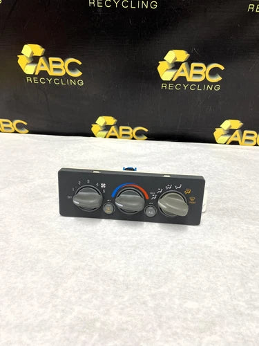 Pontiac Grand Am Front Climate Control Assembly (1999–2000) – Genuine OEM