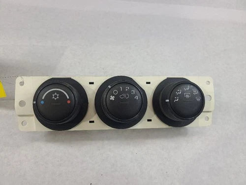 Hummer H3 HVAC Climate Control Module (2006–2010) – Genuine OEM