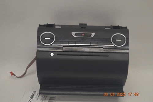 Maserati Ghibli Dash A/C Temperature Heater Climate Control (2014–2019) – Genuine OEM