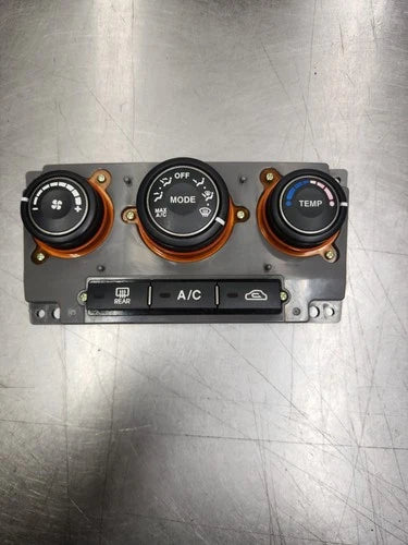Kia Rondo Dash Manual A/C Temperature Control 3 Knobs (2007–2008) – Genuine OEM