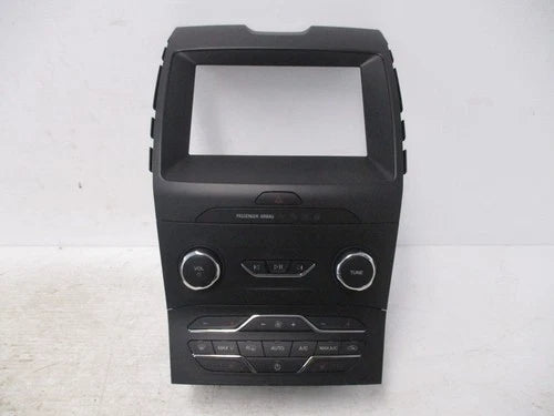 Ford Edge Radio Temperature Control Panel ID LT4T-18E245-BB (2019–2020) – Genuine OEM