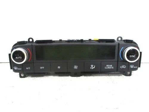Hyundai Palisade Front Dual Auto Climate Temperature A/C Control (2023–2025) – Genuine OEM