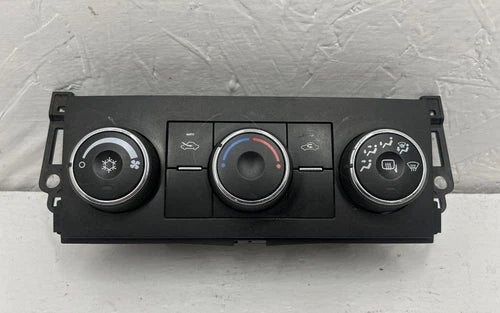 GMC Sierra 1500 A/C Heater Climate Manual Temperature Control C67 (2012–2013) – Genuine OEM