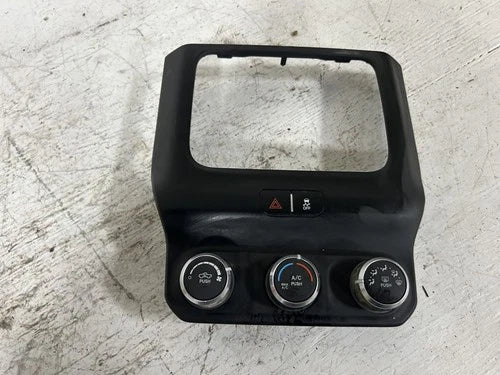 Dodge RAM3500 Automatic Temperature Controller (2020) – Genuine OEM