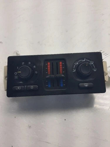 GMC SIERRA 1500 Temperature Control Classic Style (2005–2007) – Genuine OEM