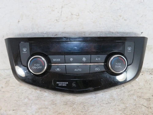 Nissan Rogue Front Automatic HVAC Climate Control (2017–2020) – Genuine OEM