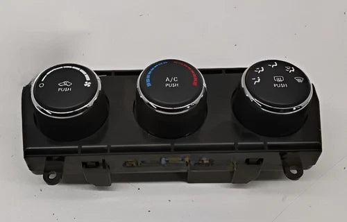Jeep Wrangler HVAC Climate Control (2011–2013) – Genuine OEM | Ref SKU-8819