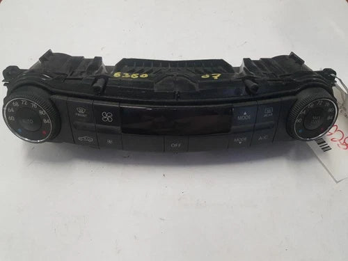 Mercedes E-CLASS E350 HVAC Control Component – Genuine OEM