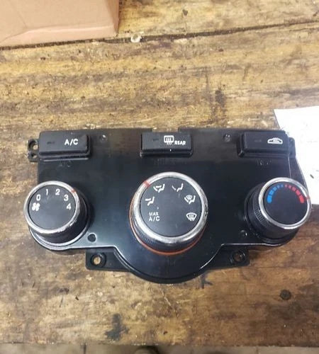 Kia Forte Manual HVAC Climate Control With A/C (2010–2013) – HVAC Replacement Part