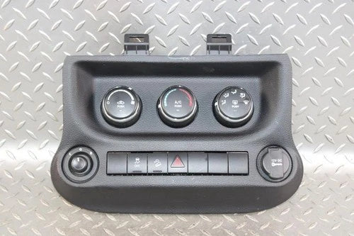Jeep Wrangler HVAC Climate Control Manual (2014–2018) – Genuine OEM | Ref SKU-10903
