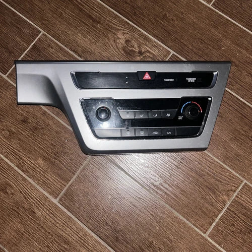 Hyundai Sonata Heater A/C Manual Temperature Control (2015–2017) – Genuine OEM